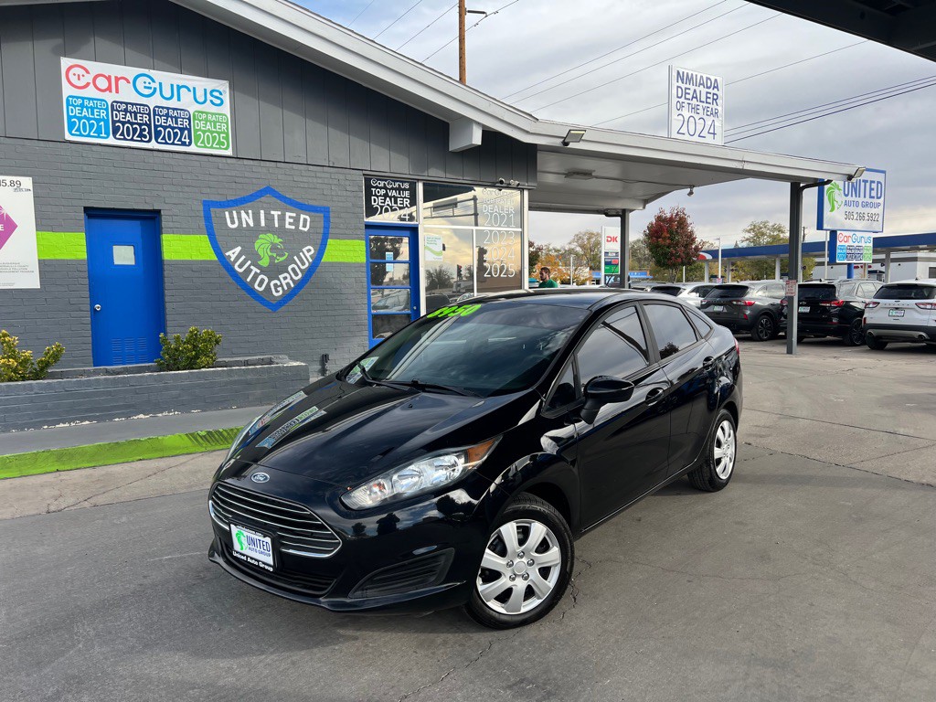 2018 Ford Fiesta Image 1
