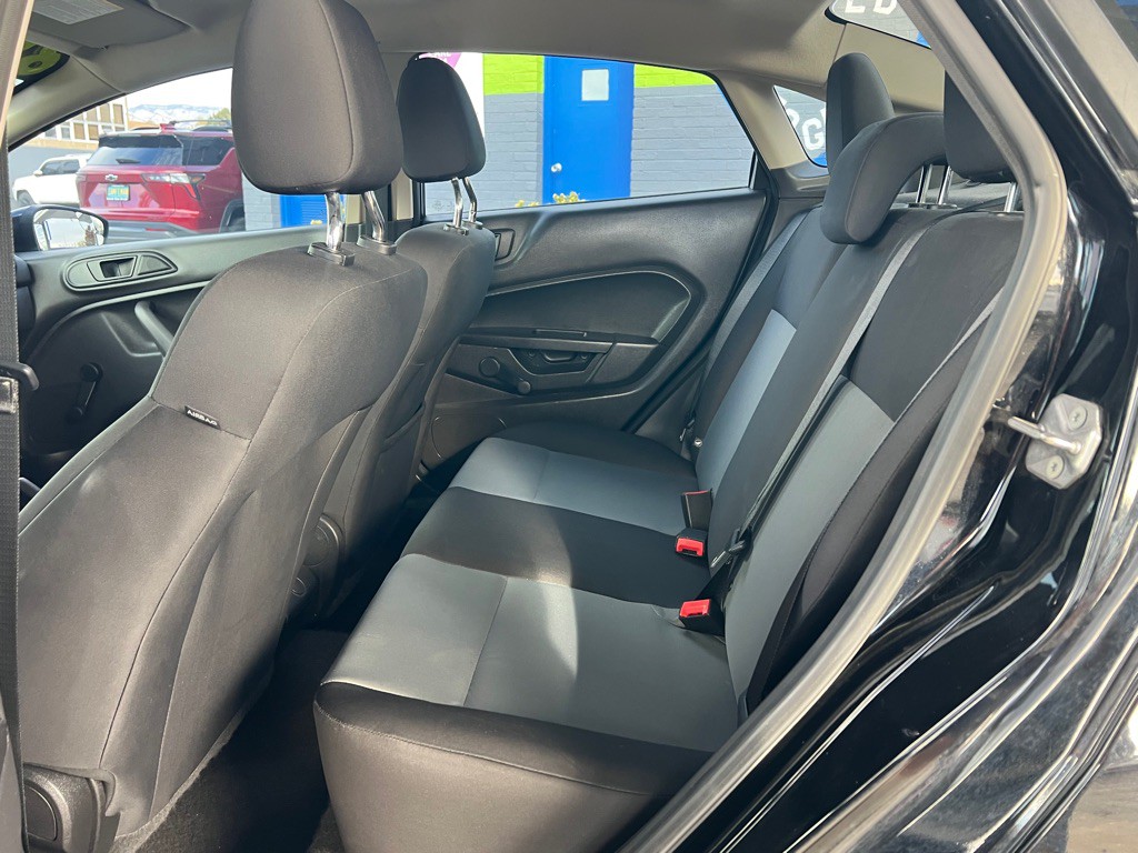 2018 Ford Fiesta Image 13