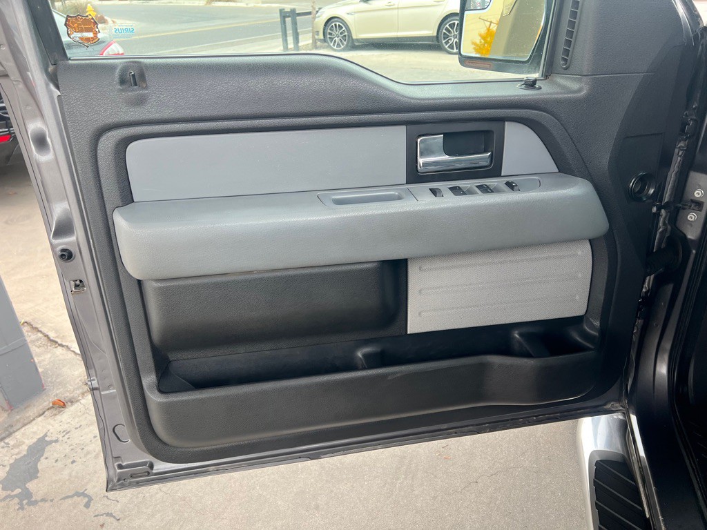 2013 Ford F-150 Image 10