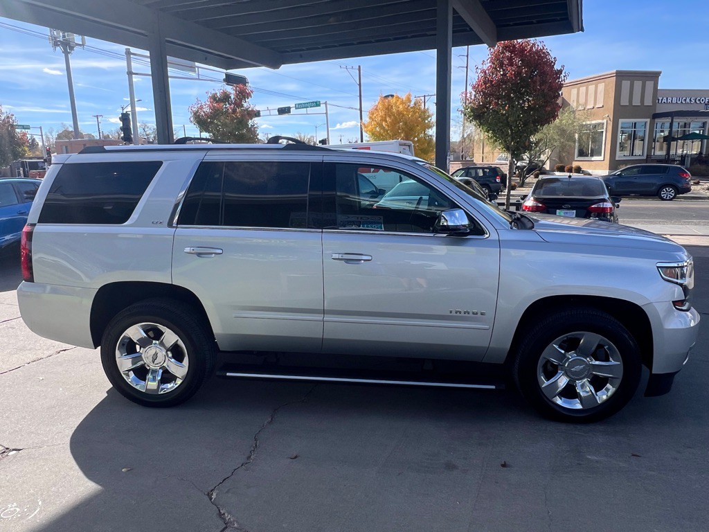 2016 Chevrolet Tahoe Image 4