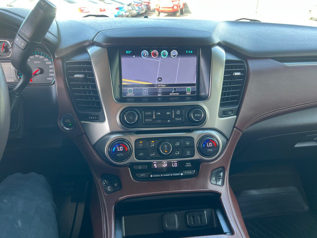 2016 Chevrolet Tahoe Image 17