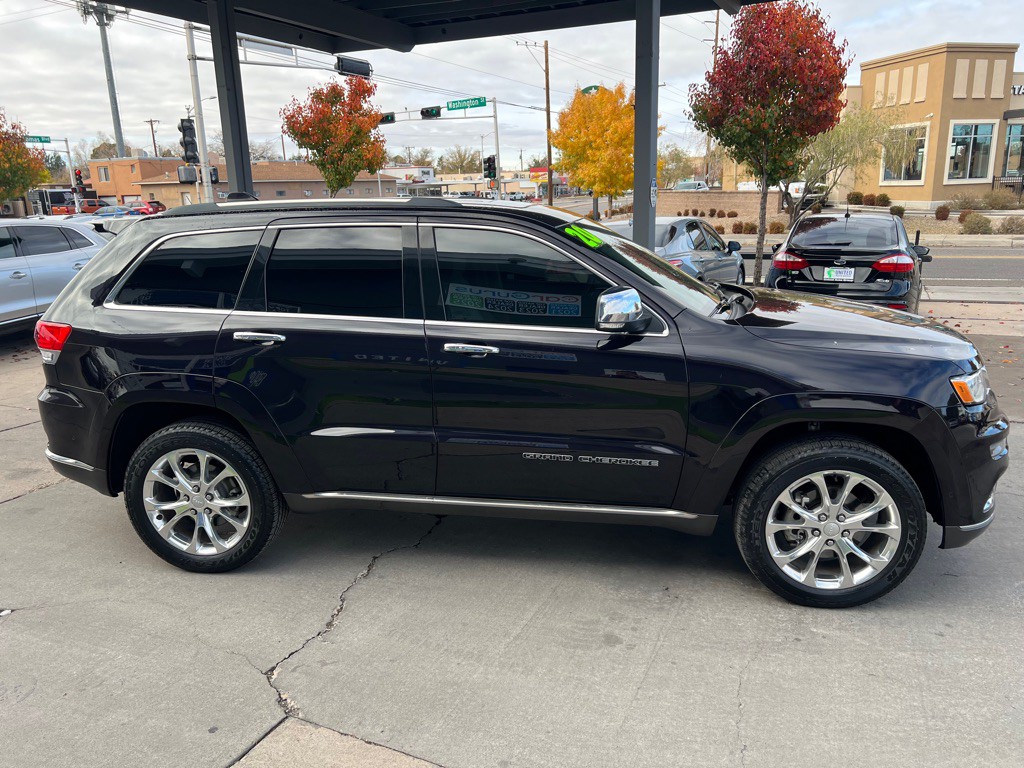 2020 Jeep Grand Cherokee Image 4