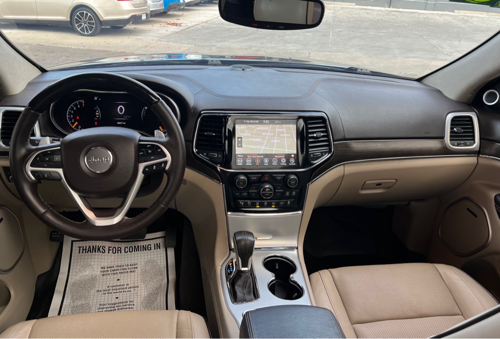 2020 Jeep Grand Cherokee Image 9