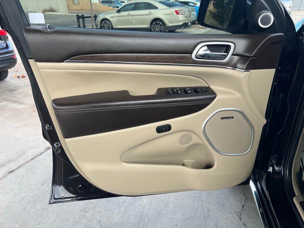 2020 Jeep Grand Cherokee Image 10