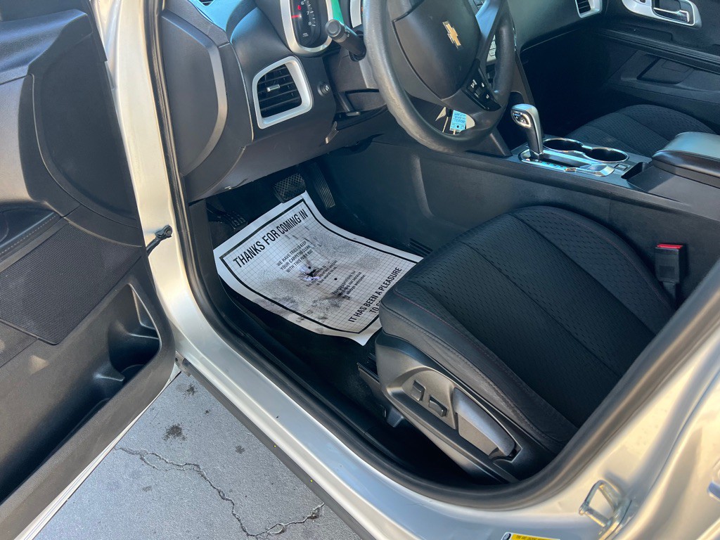 2015 Chevrolet Equinox Image 11