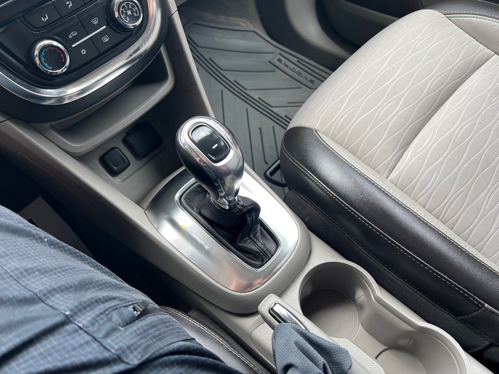 2016 Buick Enclave Image 17
