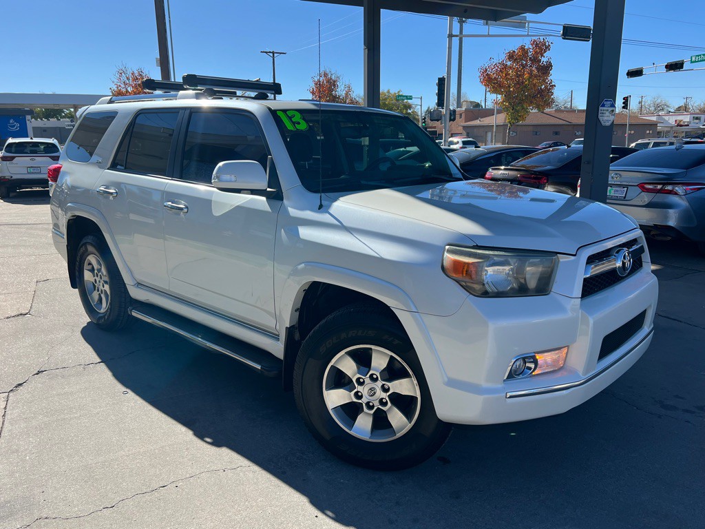 2013 Toyota 4Runner Image 3
