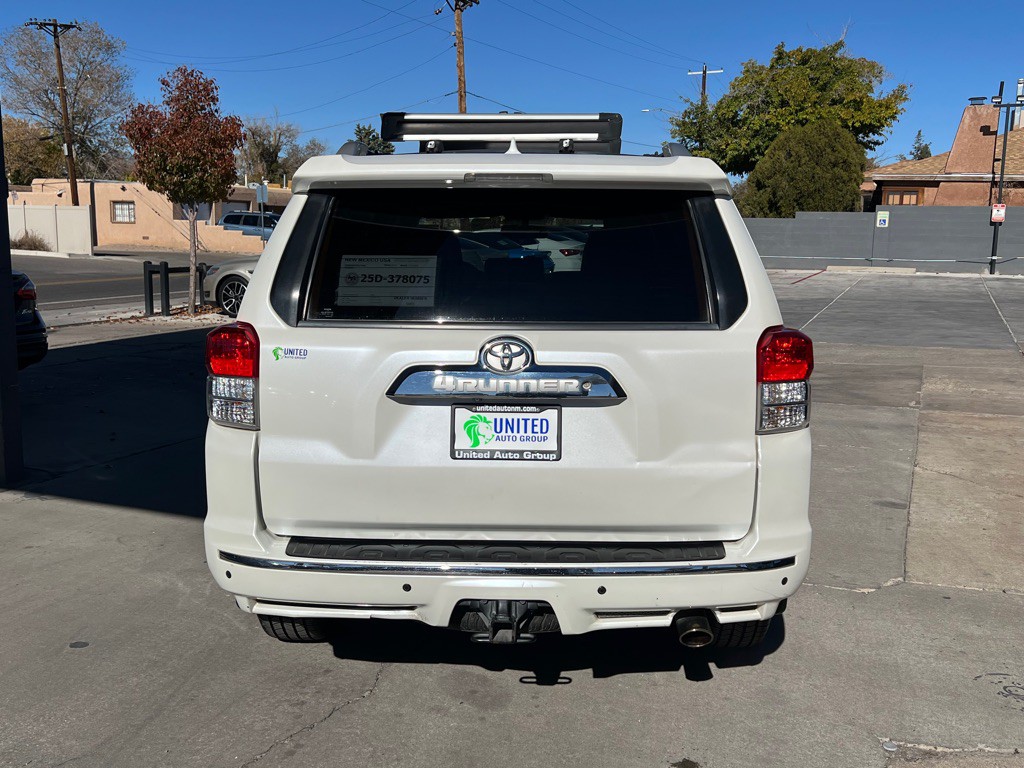 2013 Toyota 4Runner Image 6