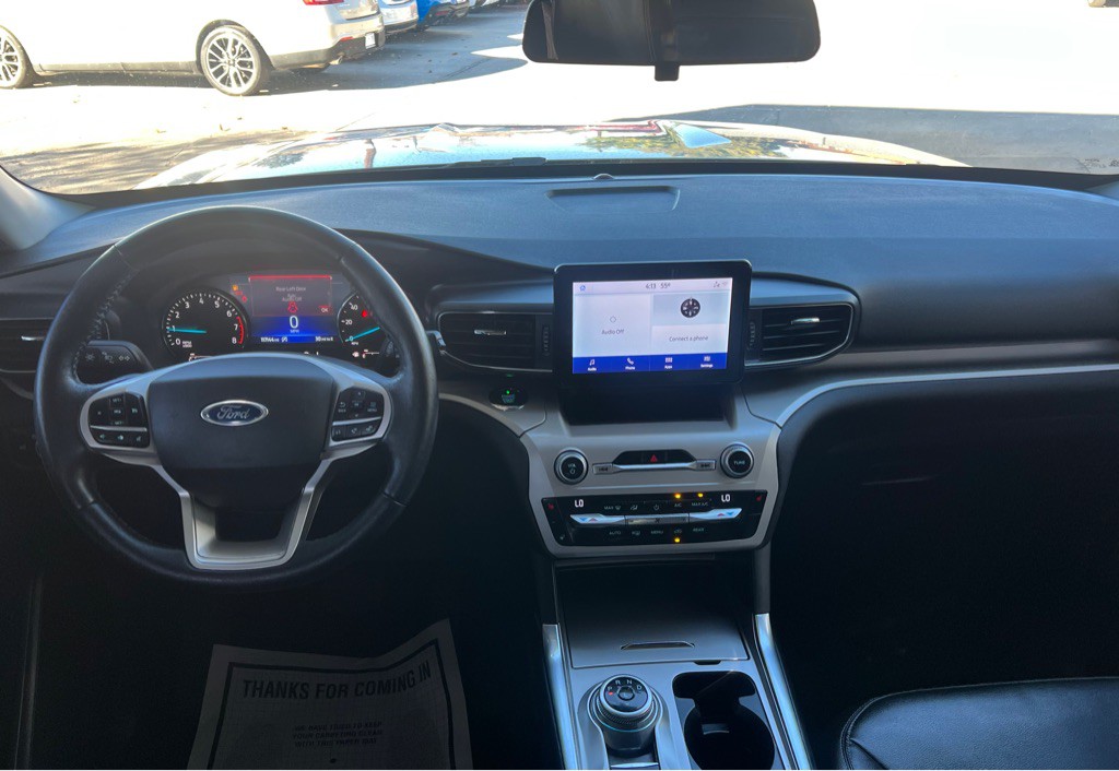 2021 Ford Explorer Image 9