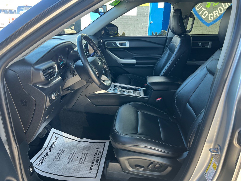 2021 Ford Explorer Image 12