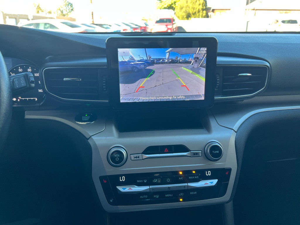 2021 Ford Explorer Image 16