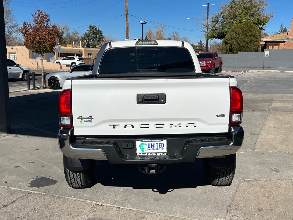 2018 Toyota Tacoma Image 6