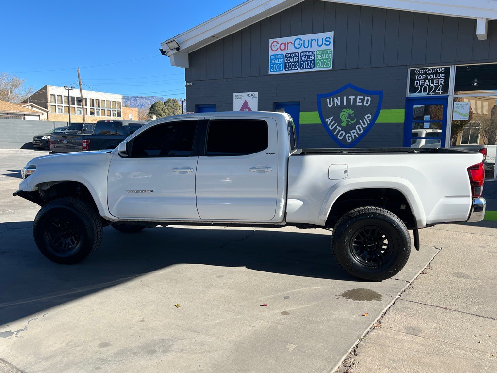 2018 Toyota Tacoma Image 8