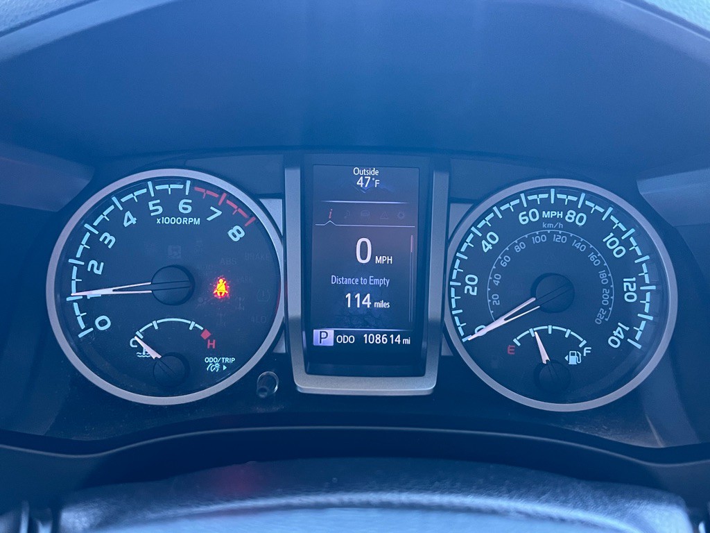 2018 Toyota Tacoma Image 14