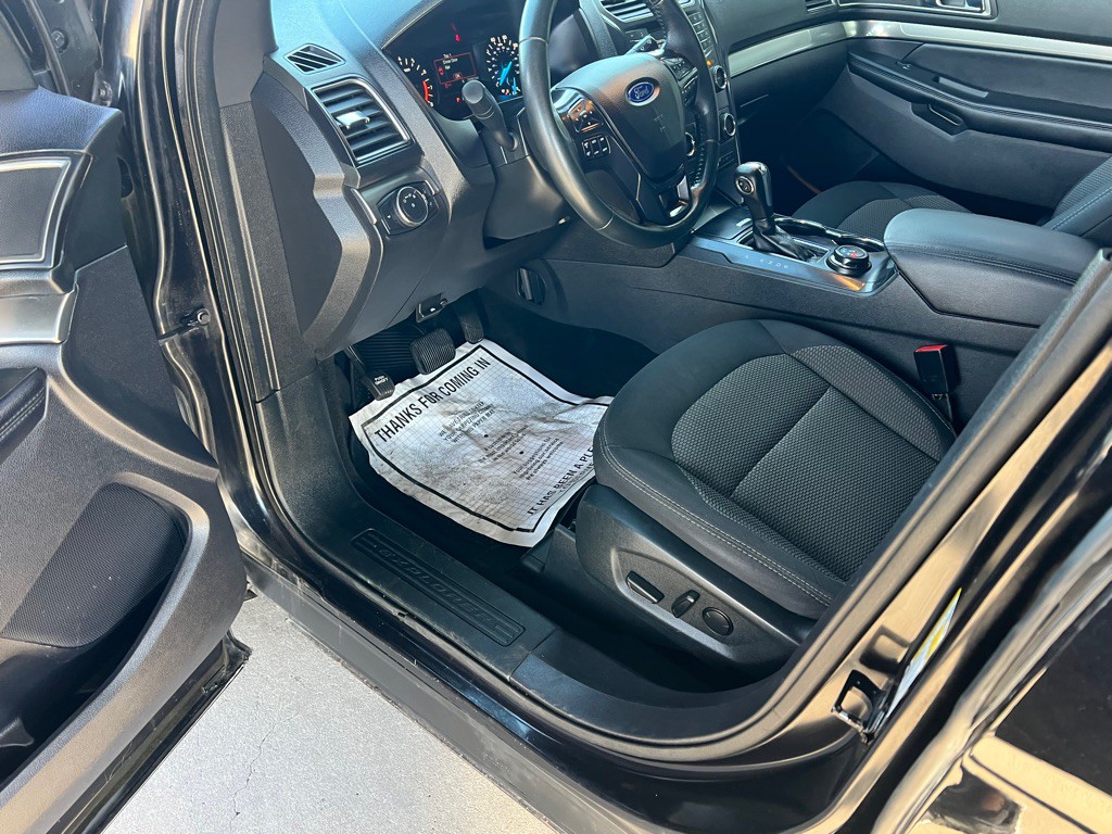 2019 Ford Explorer Image 11