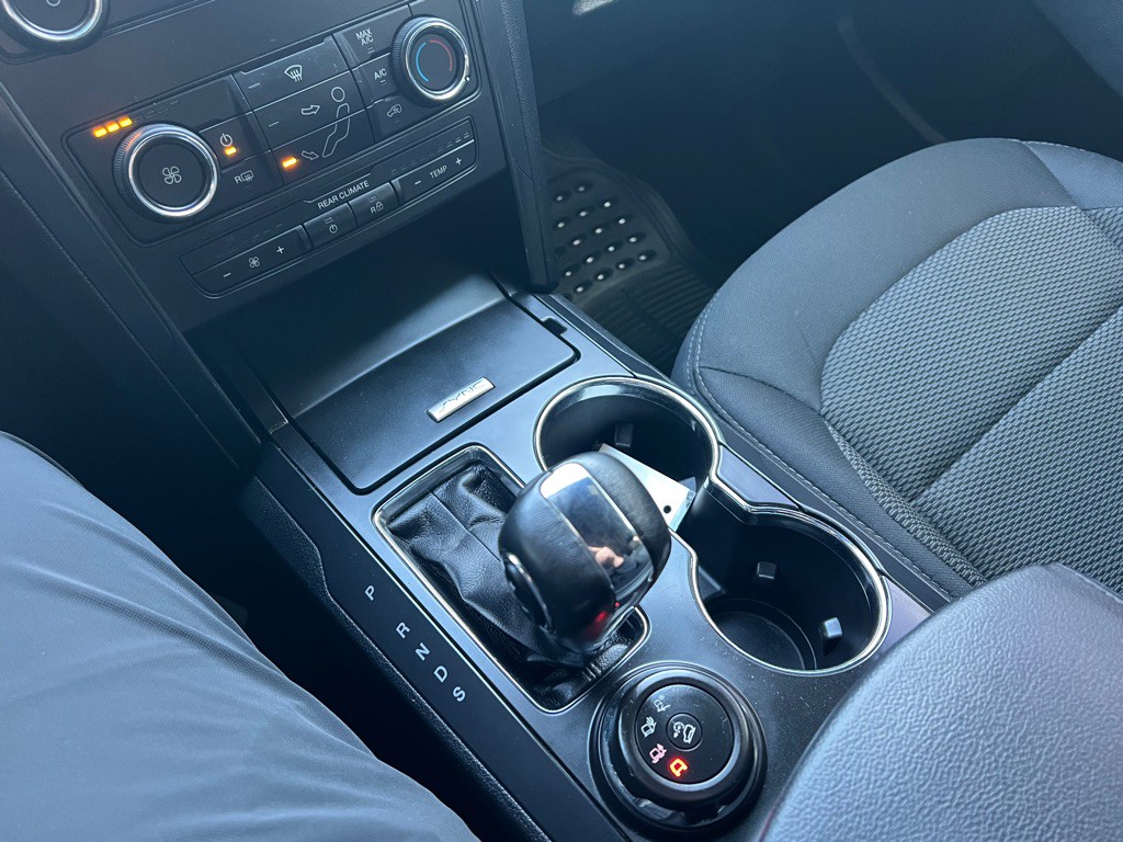 2019 Ford Explorer Image 18