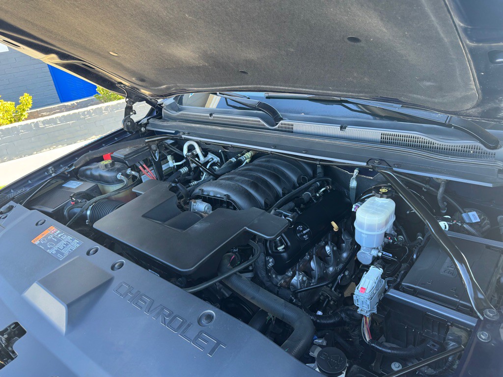 2019 Chevrolet Suburban Image 21