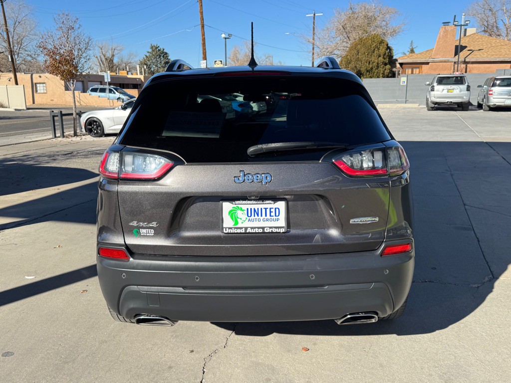 2019 Jeep Cherokee Image 6