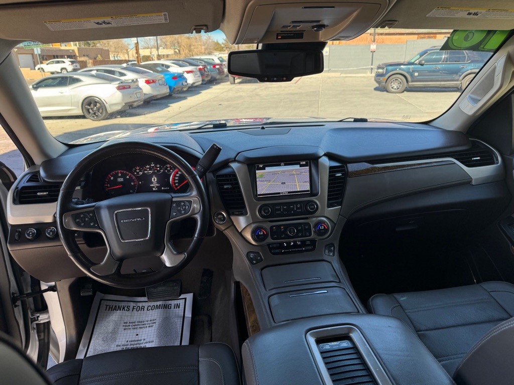 2016 GMC Yukon Image 9