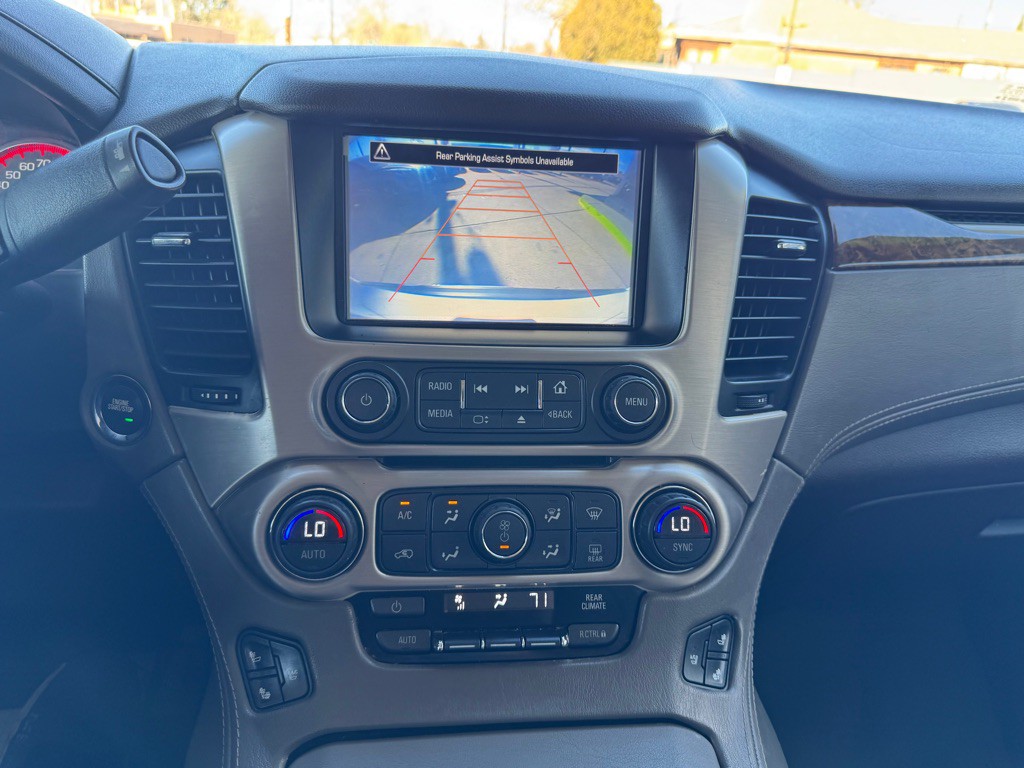 2016 GMC Yukon Image 17