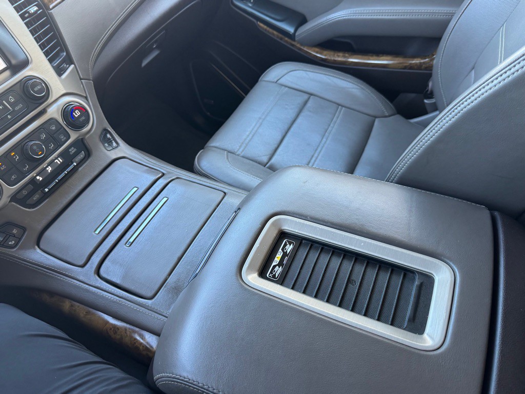 2016 GMC Yukon Image 18