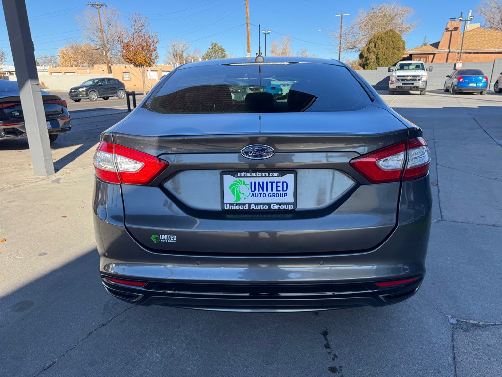 2016 Ford Fusion Image 6