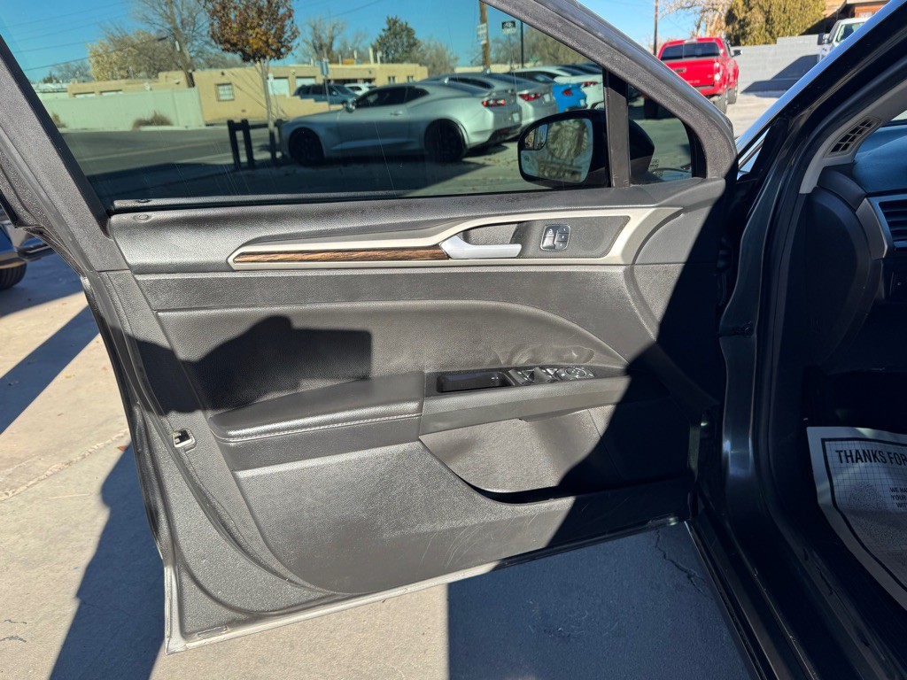 2016 Ford Fusion Image 10