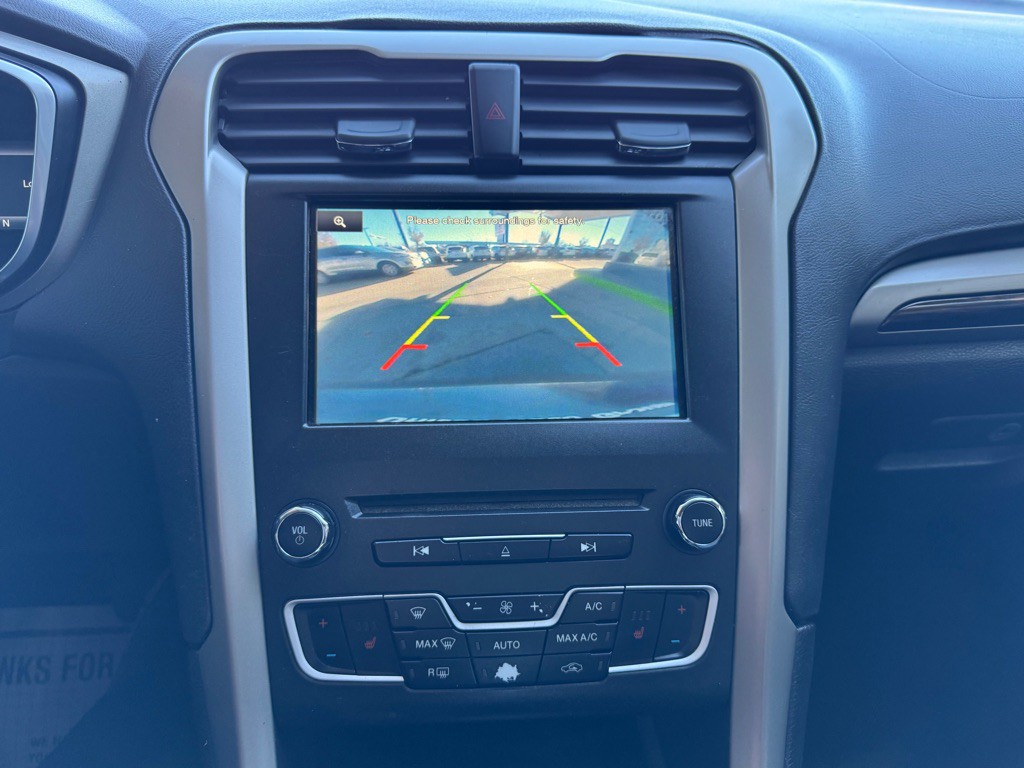 2016 Ford Fusion Image 15