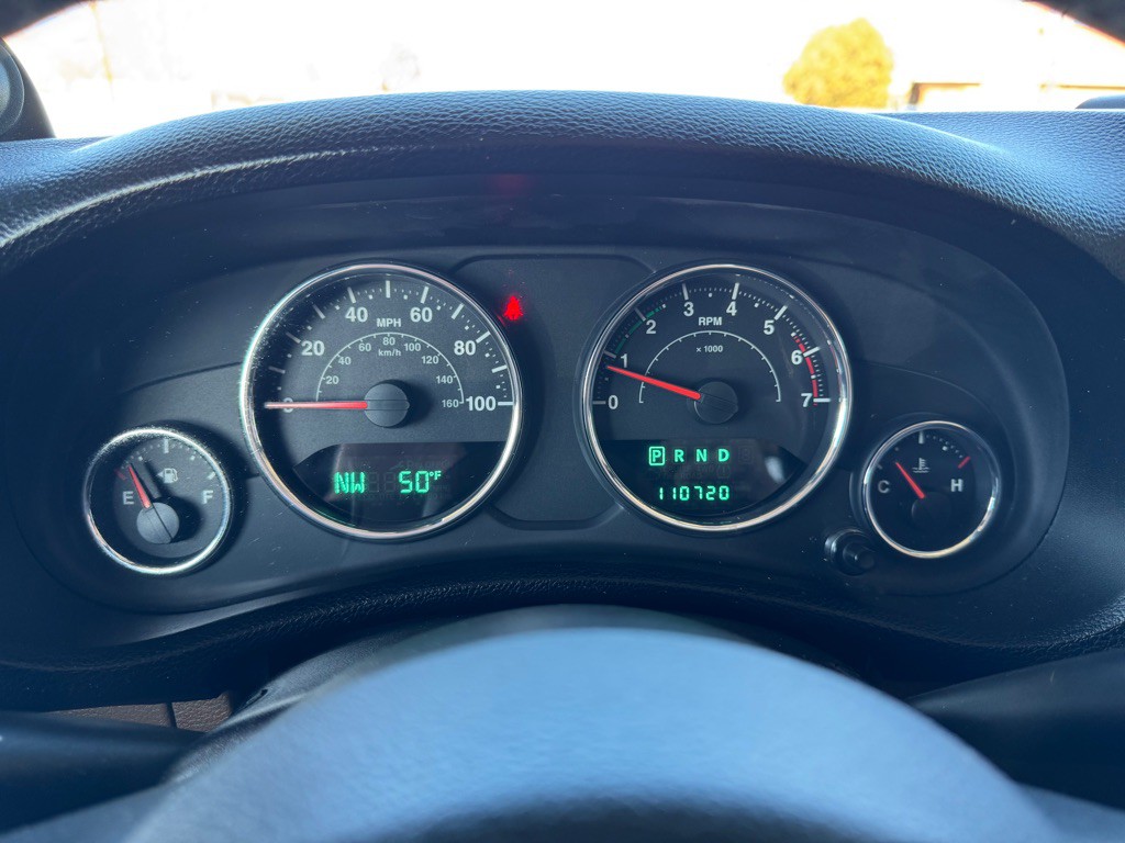 2011 Jeep Wrangler Unlimited Image 14