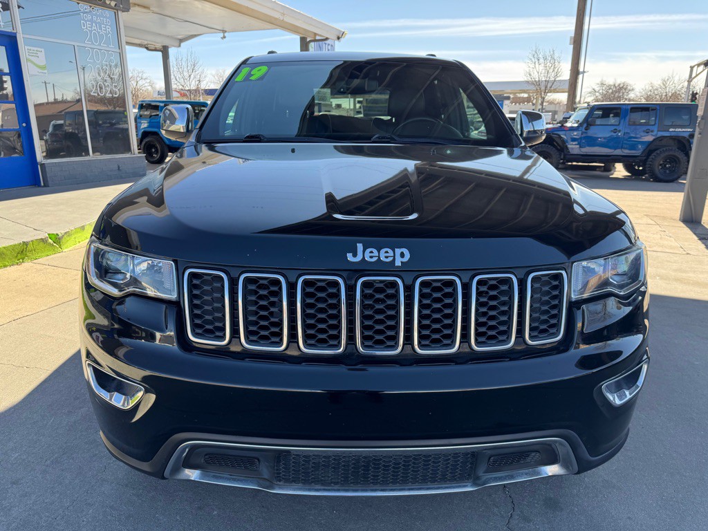 2019 Jeep Grand Cherokee Image 2