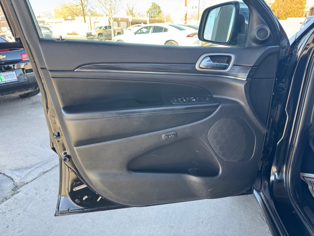 2019 Jeep Grand Cherokee Image 10