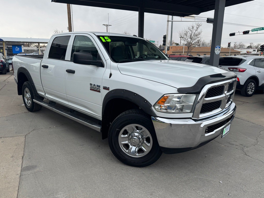 2015 RAM 2500 Image 3
