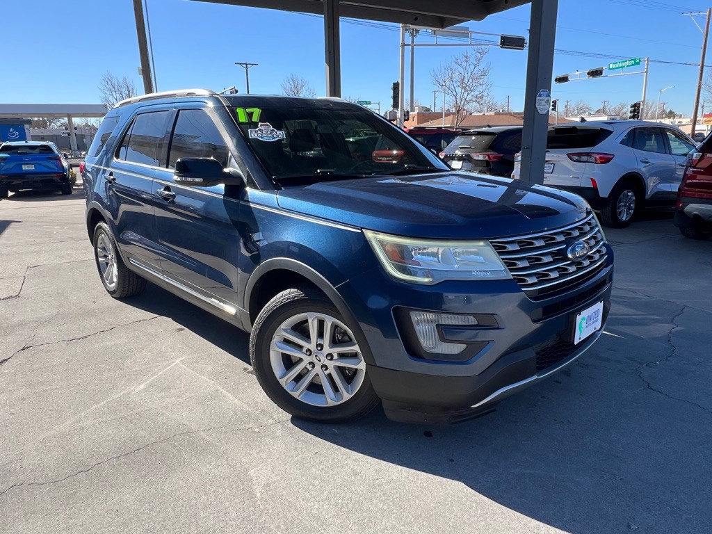 2021 Ford Explorer Image 3
