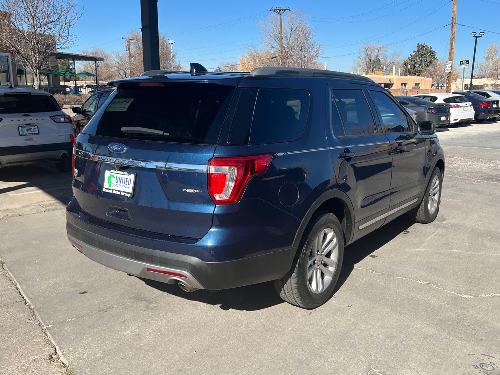2021 Ford Explorer Image 5