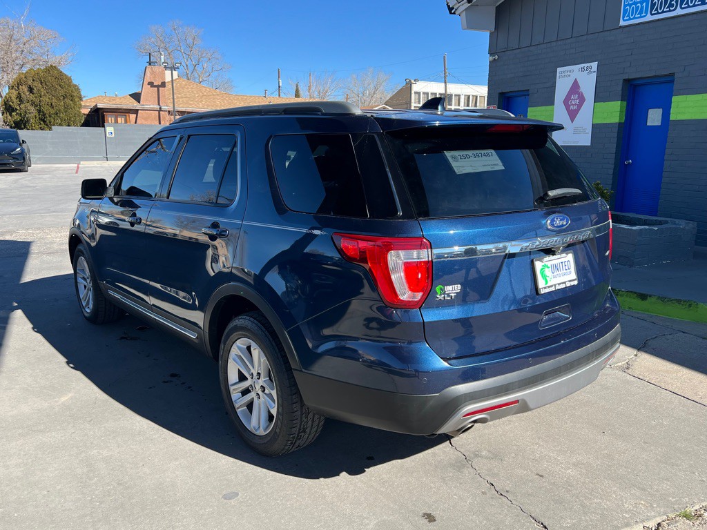 2021 Ford Explorer Image 7