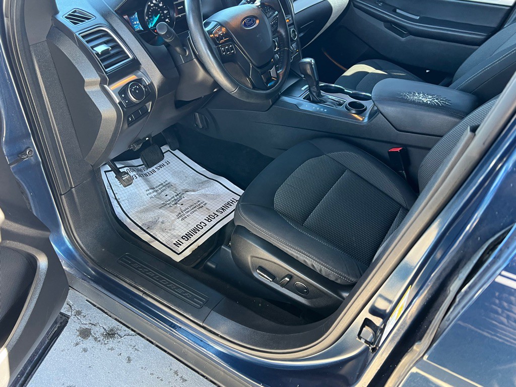 2021 Ford Explorer Image 11