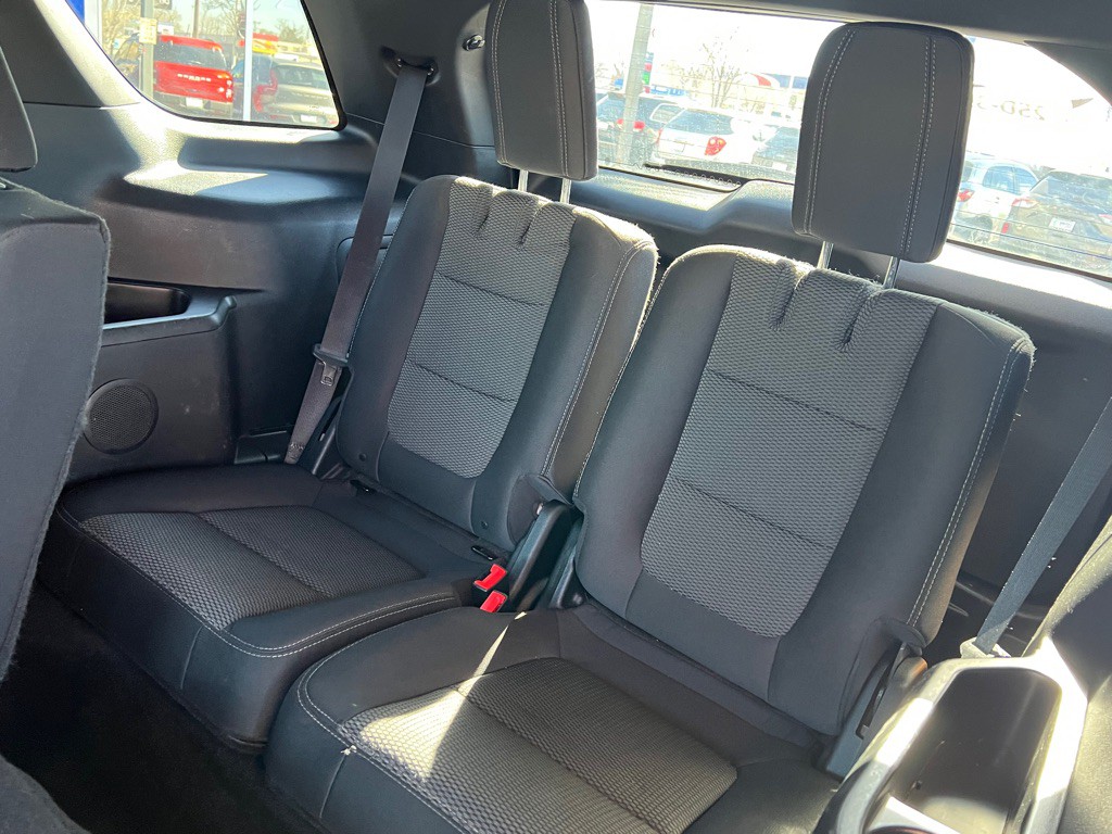 2021 Ford Explorer Image 14