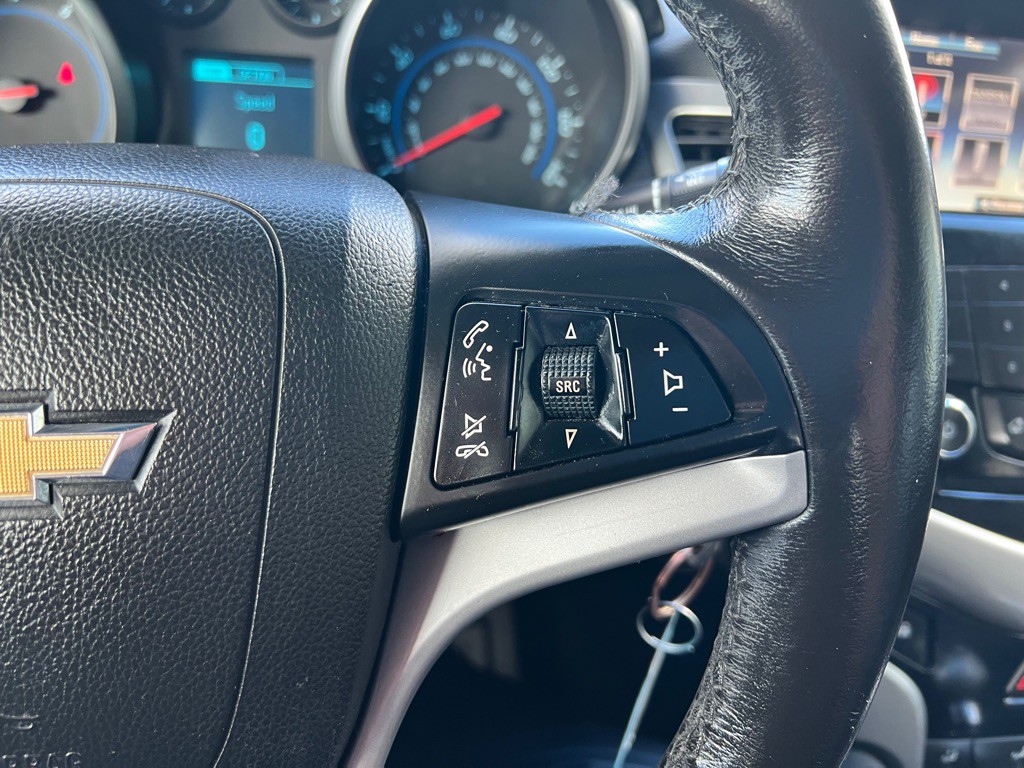 2014 Chevrolet Cruze Image 18