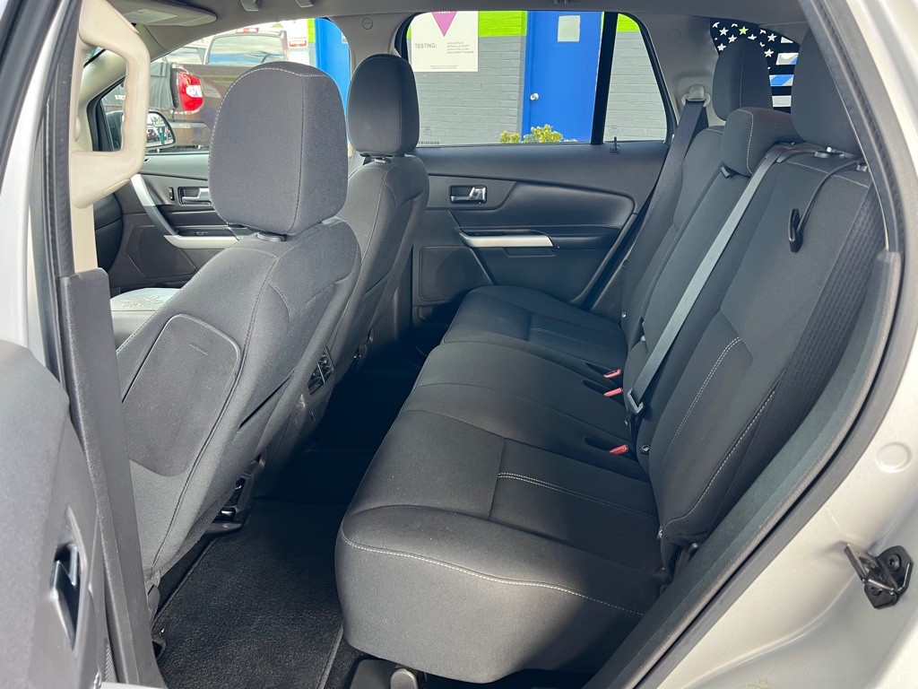 2013 Ford Edge Image 13