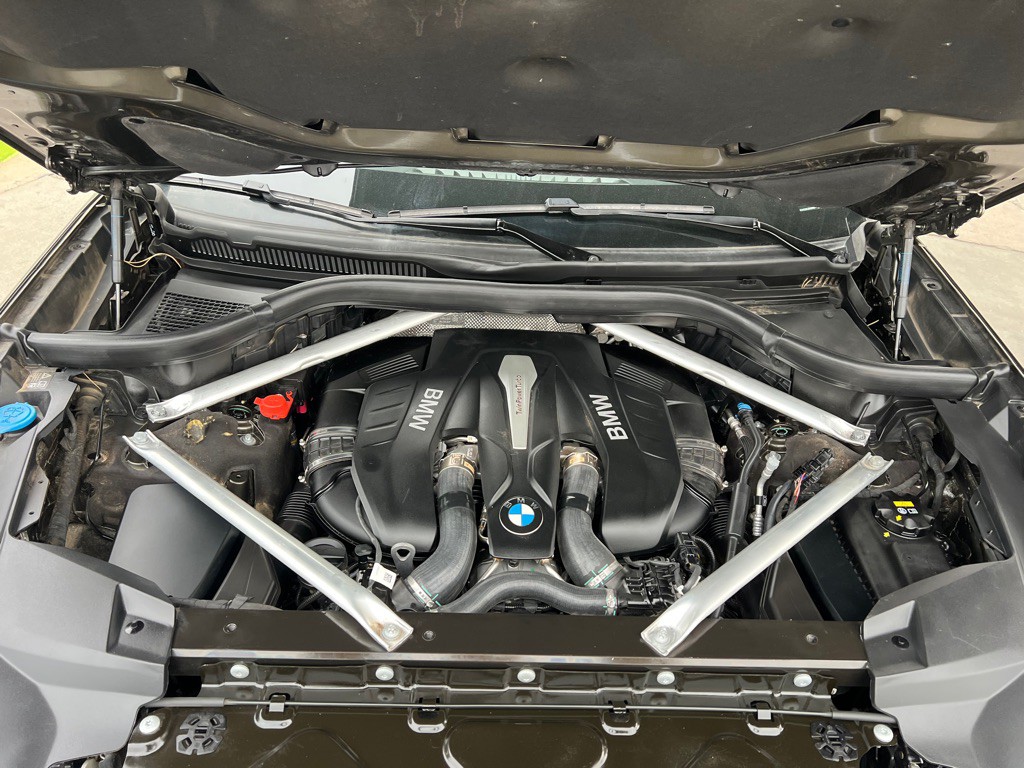 2020 BMW X7 Image 24