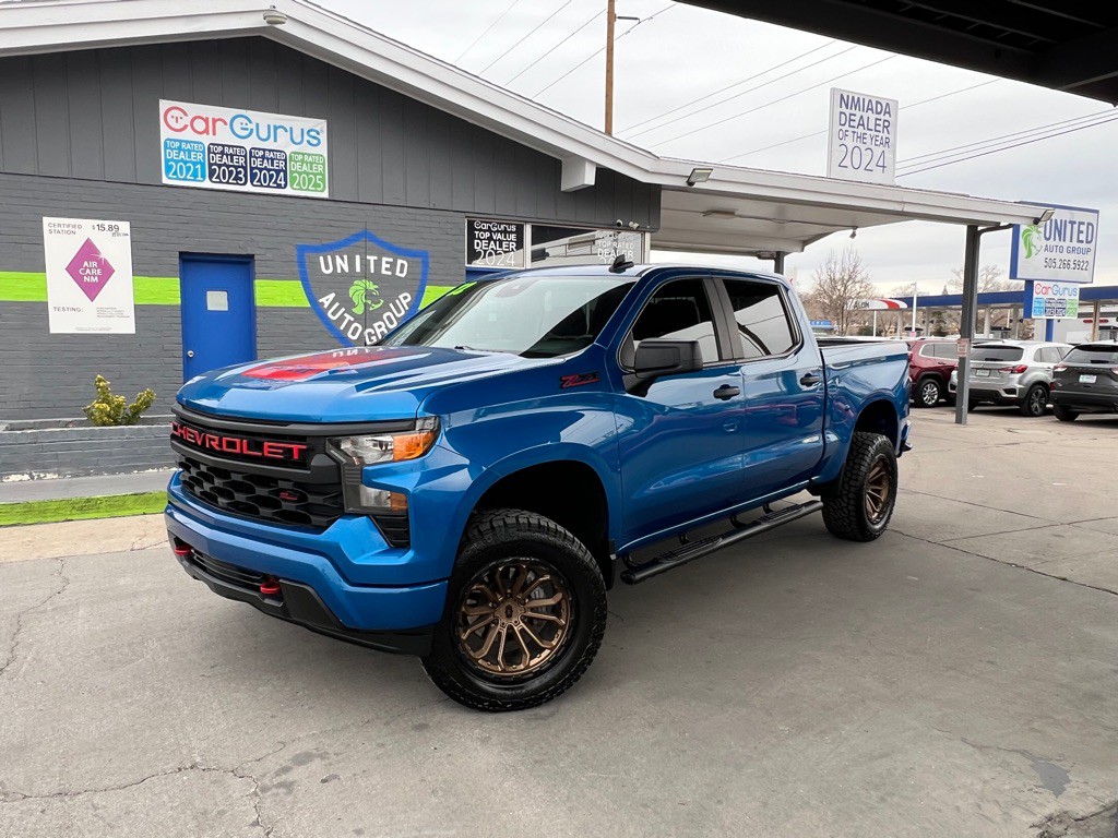 2022 Chevrolet Silverado 1500 Image 1
