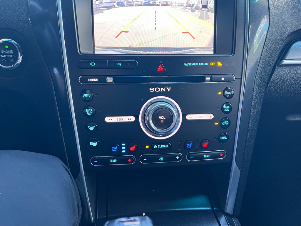 2017 Ford Explorer Image 18