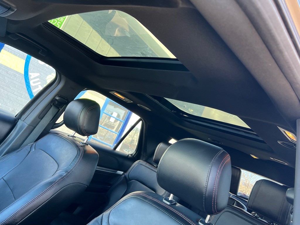 2017 Ford Explorer Image 22