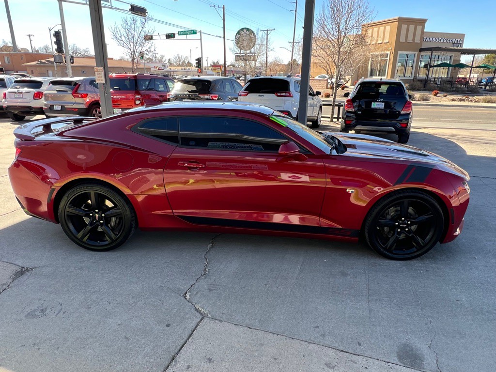 2016 Chevrolet Camaro Image 4