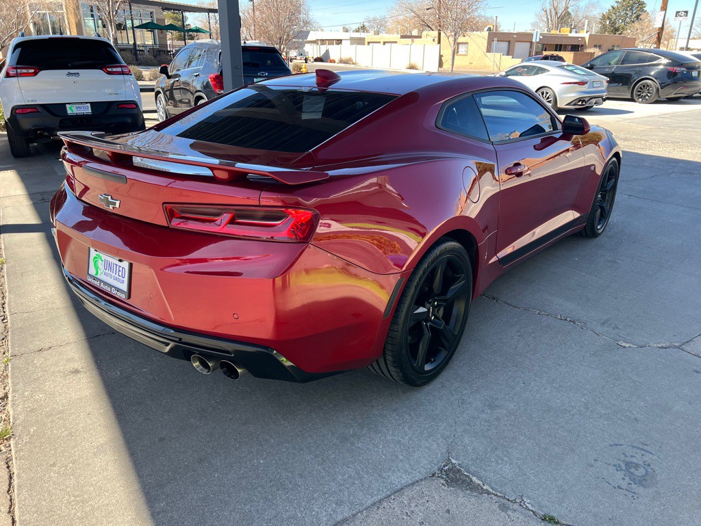 2016 Chevrolet Camaro Image 5