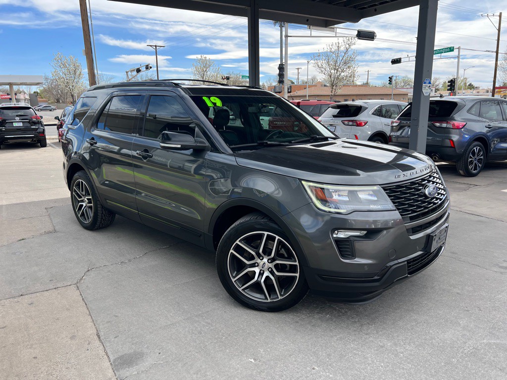 2019 Ford Explorer Image 3
