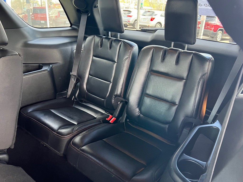 2019 Ford Explorer Image 14