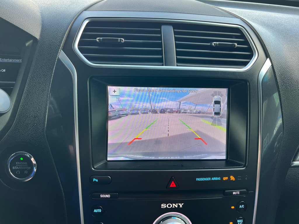 2019 Ford Explorer Image 17