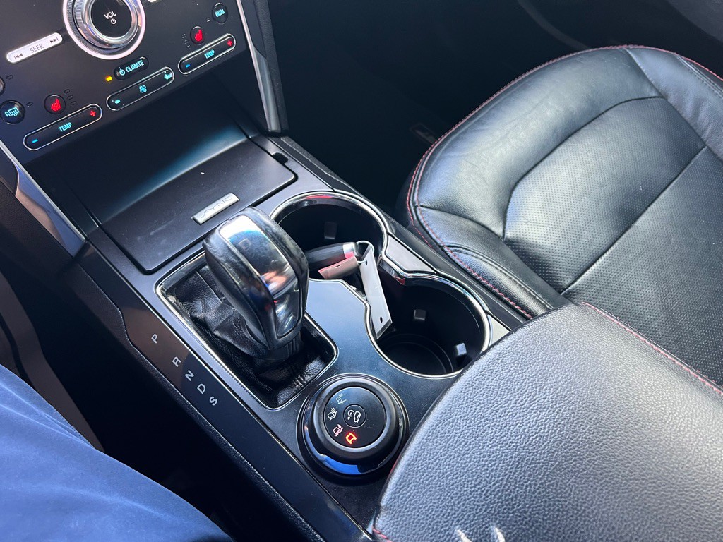 2019 Ford Explorer Image 19