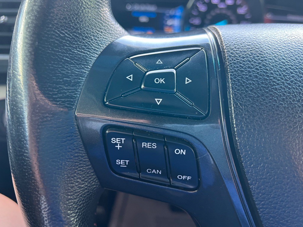 2019 Ford Explorer Image 21